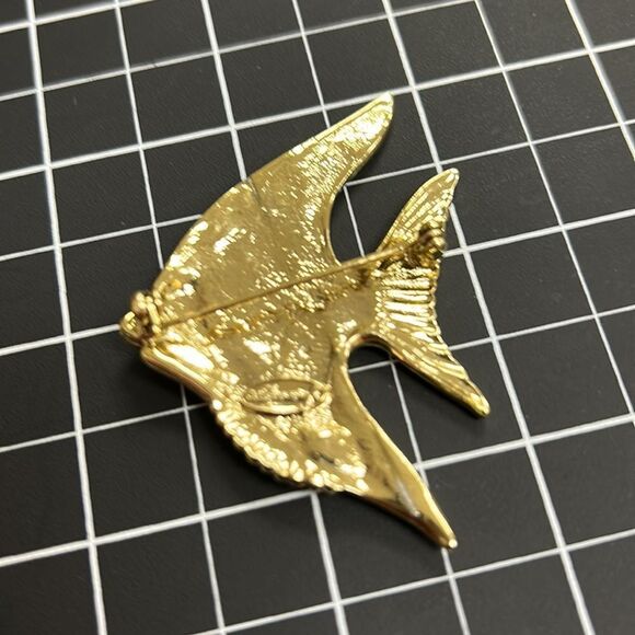 Dorndorf Angelfish Brooch Green Gold Rineatones - Picture 2 of 4
